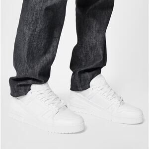 LOUIS VUITTON LV Trainer Sneaker Low Top White Leather Sz US 10.5